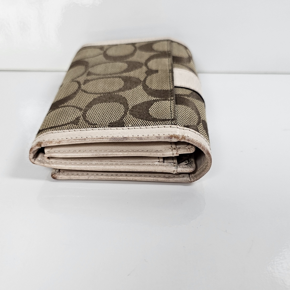 Coach Signature Canvas Wallet - Brown and Cream Vintage - Picture 3 of 10